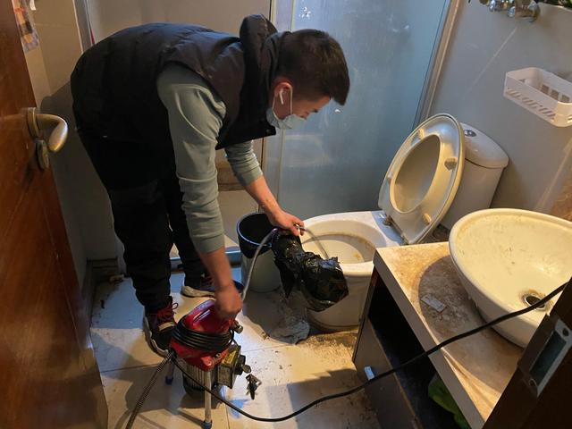 乌当马桶疏通-疏通下水道